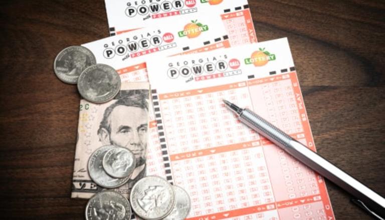 4 tips to playing Powerball responsibly