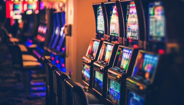 Lottery Odds vs Slot Machine Odds