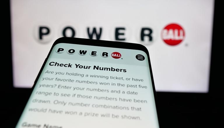 six-powerball-winners-who-gave-it-all-away