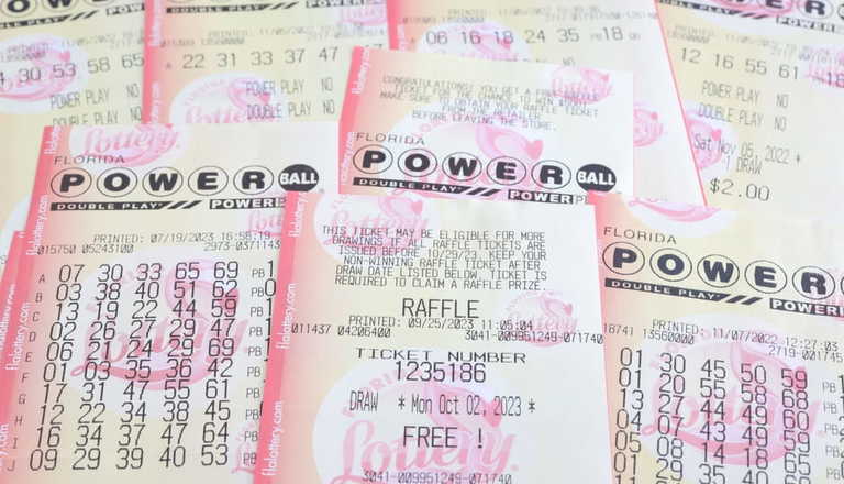 Why Lottery Players Like to Win Free Plays